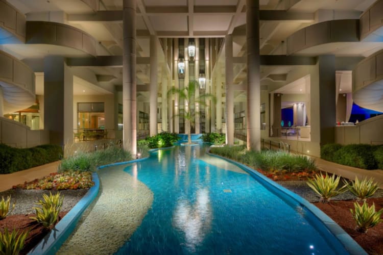 Atrium lagoon